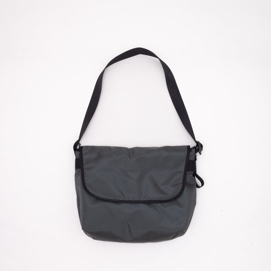 LAZY MESSENGER BAG