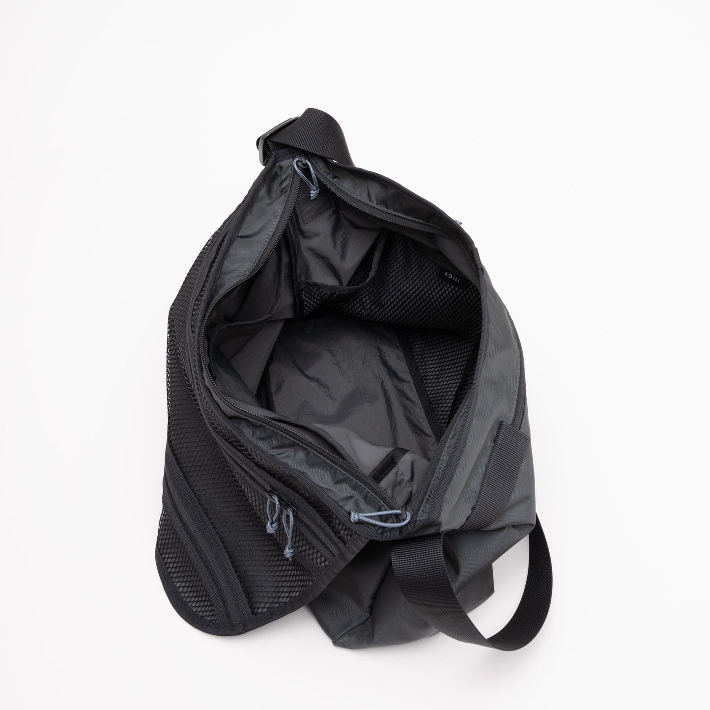 LAZY MESSENGER BAG